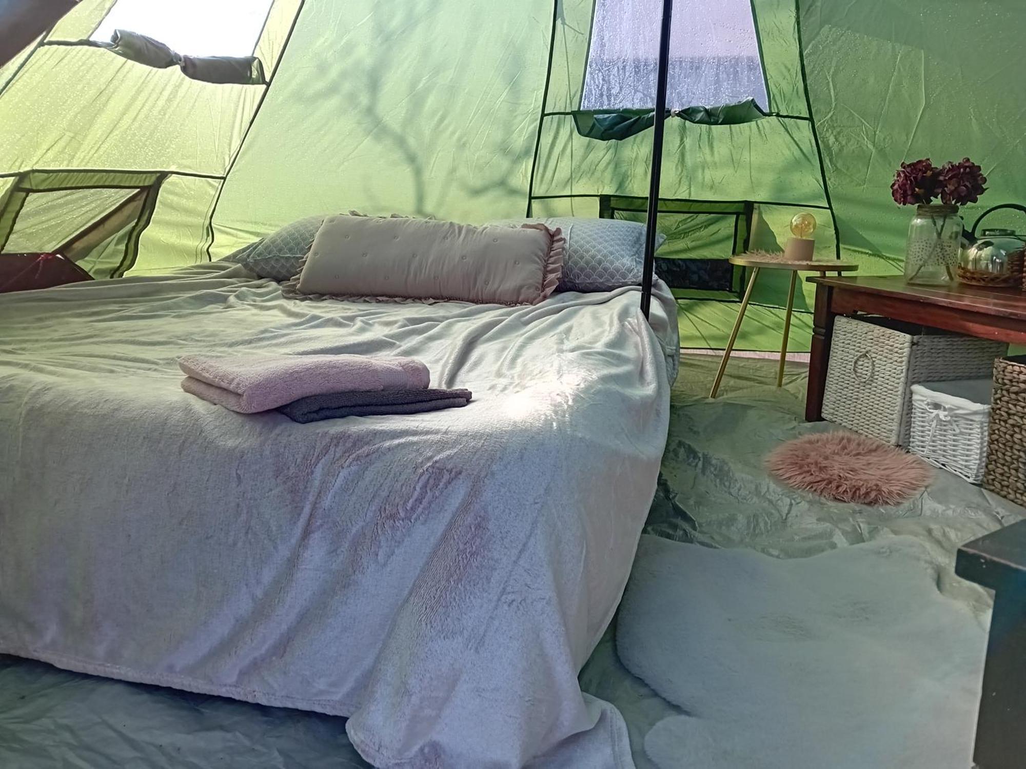 Indian Tent Tipi In Shared Lot And Shared Bathroom Mrse Екстер'єр фото