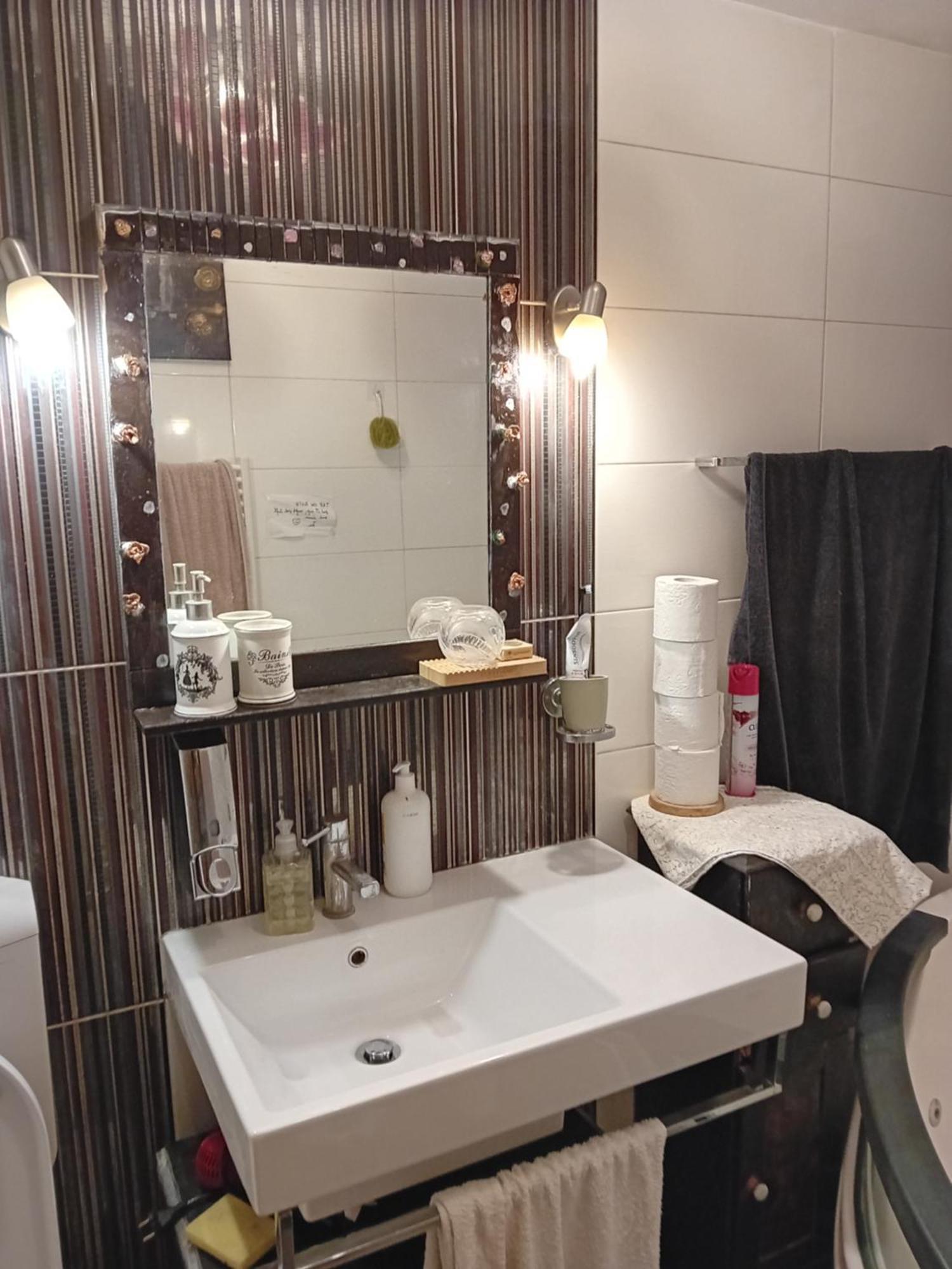 Indian Tent Tipi In Shared Lot And Shared Bathroom Mrse Екстер'єр фото
