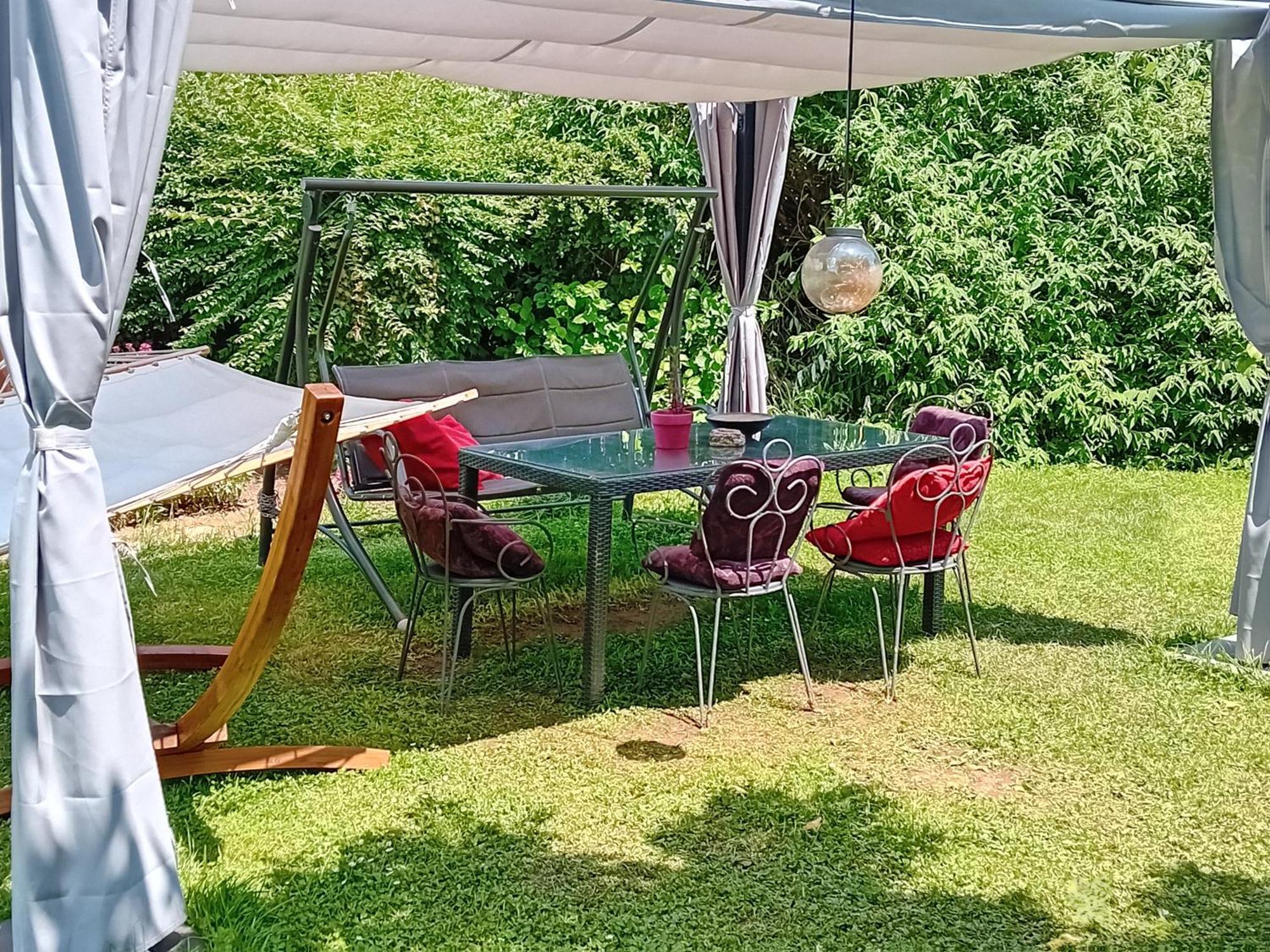 Indian Tent Tipi In Shared Lot And Shared Bathroom Mrse Екстер'єр фото